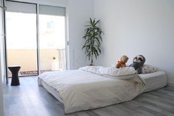 Apartment 2 Bedrooms in Póvoa de Santo Adrião e Olival Basto