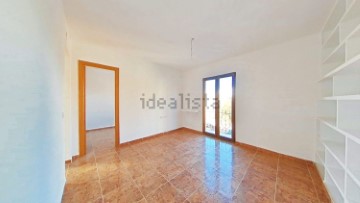 Apartment 3 Bedrooms in La Saïdia