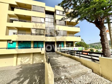 Appartement 3 Chambres à Alcobaça e Vestiaria