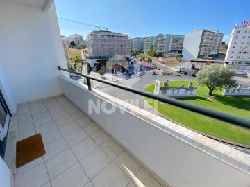 Apartamento 3 Quartos em Leiria, Pousos, Barreira e Cortes