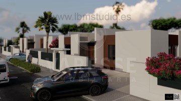 House 4 Bedrooms in Espartinas Pueblo