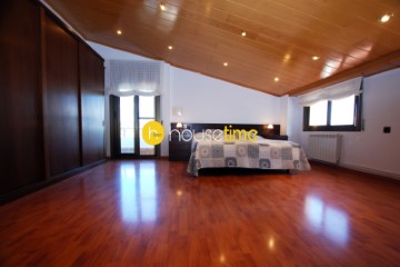 House 4 Bedrooms in Can Raimí - Les Ginesteres - Can Cabot