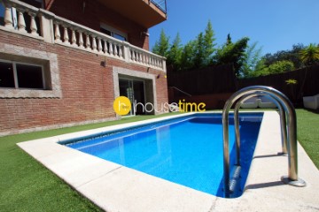 House 5 Bedrooms in Mas Coll - Can Comulada