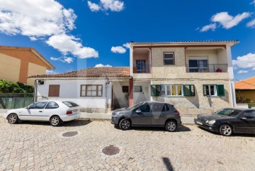 House 9 Bedrooms in Mirandela