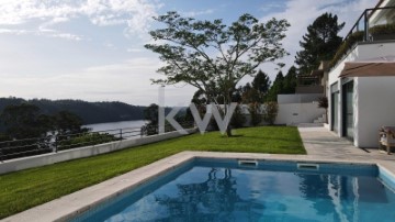 House 4 Bedrooms in Gondomar (São Cosme), Valbom e Jovim