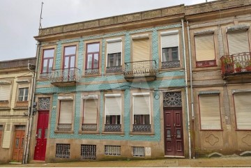 Building in Cedofeita, Santo Ildefonso, Sé, Miragaia, São Nicolau e Vitória