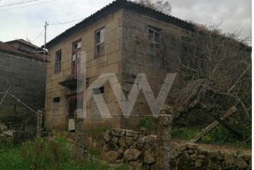 Moradia 3 Quartos em Loivos da Ribeira e Tresouras