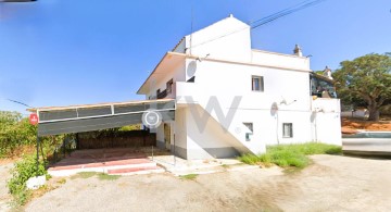 House 4 Bedrooms in Luz de Tavira e Santo Estêvão