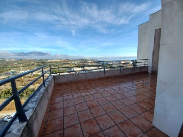 Penthouse 2 Bedrooms in San Luis de Sabinillas