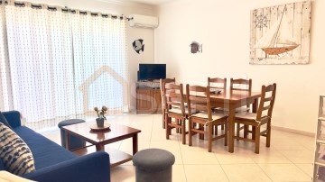 Apartamento 1 Quarto em Armação de Pêra