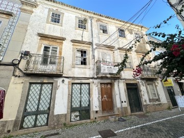 Prédio para reconstruir, Centro de Tavira