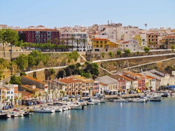 Puerto-de-Mahon-en-Menorca7