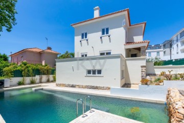 Maison 6 Chambres à Carcavelos e Parede