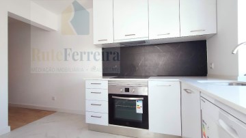 Apartamento_T2_Amadora_Renovado_Rute_Ferreira_imob