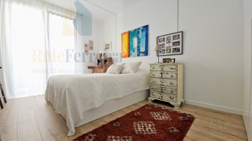 Apartamento_T1_com_varanda_com_arrecadacao_lugar_d