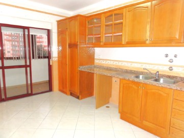 Appartement 2 Chambres à São Sebastião