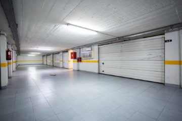 Garagem em Falagueira-Venda Nova