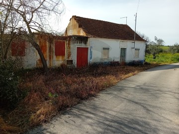House 2 Bedrooms in Casével e Vaqueiros