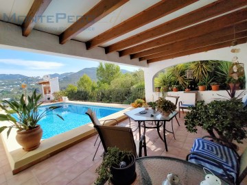 House 3 Bedrooms in Monte-Pego
