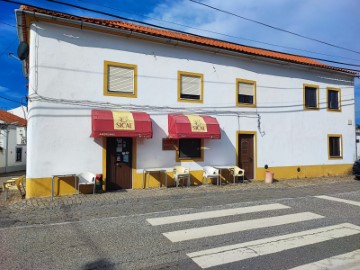 Front of the house and Cafeteria/Bar