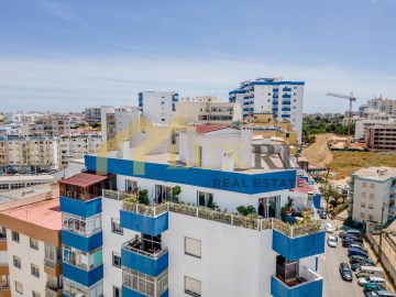 Apartamento T3 - Rua Moçambique - Portimão - Algar