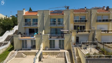 House 3 Bedrooms in Braga (São Vicente)