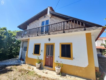 House 3 Bedrooms in Chancelaria