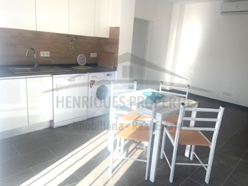 APARTAMENTO, COZINHA, MONCARAPACHO