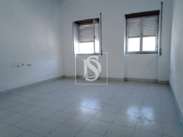 Appartement 2 Chambres à Espírito Santo, Nossa Senhora da Graça e São Simão