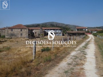 Country homes 10 Bedrooms in Sousela