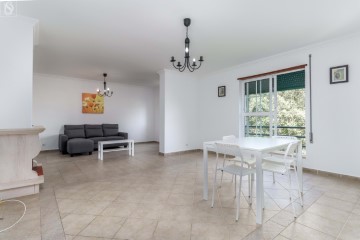 Apartment 3 Bedrooms in Santiago do Cacém, S.Cruz e S.Bartolomeu da Serra