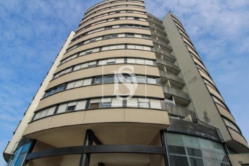 Apartment 4 Bedrooms in Braga (São Vicente)