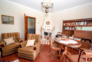 Apartamento 3 Quartos em São João Baptista e Santa Maria dos Olivais