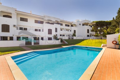 Venda - Hometown Properties - Algarve - Vilamoura 