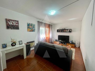 Apartment 2 Bedrooms in Esgueira
