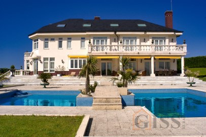 Country homes 8 Bedrooms in Mogro