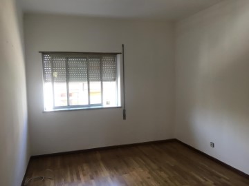 Apartamento 2 Quartos em Eiras e São Paulo de Frades