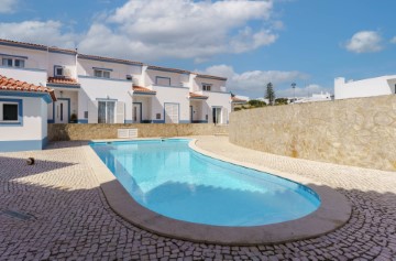 House 3 Bedrooms in Aljezur