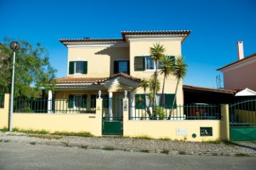 Maison 5 Chambres à Rio de Mouro