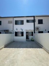 Casa o chalet 3 Habitaciones en Seia, São Romão e Lapa dos Dinheiros