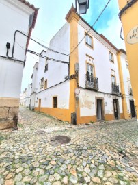 Edificio en Évora (São Mamede, Sé, São Pedro e Santo Antão)