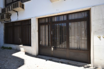 Commercial premises in Alfragide