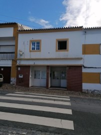 House 3 Bedrooms in Crato e Mártires, Flor da Rosa e Vale do Peso