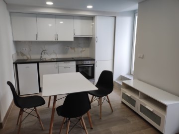 Apartamento  em Santa Maria Maior e Monserrate e Meadela