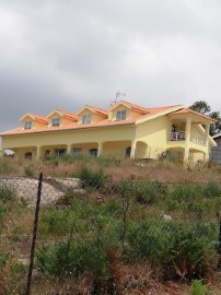 House 5 Bedrooms in Várzea, Aliviada e Folhada