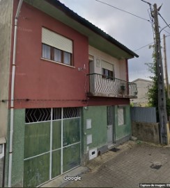 House 4 Bedrooms in Sepins e Bolho