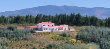 Casa o chalet 4 Habitaciones en Pedrógão Grande