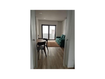 Apartamento 2 Quartos em Ponta Delgada (São Sebastião)