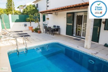 Habitación en Carcavelos e Parede