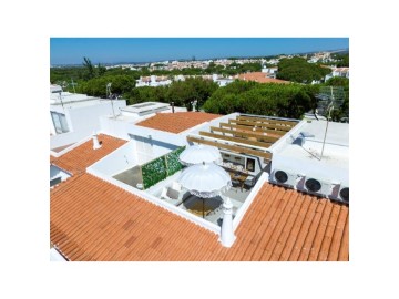 Penthouse 2 Bedrooms in Quarteira